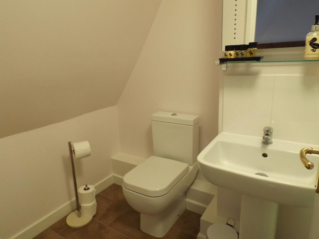 Old Riverview Guest House Earith Pokoj fotografie
